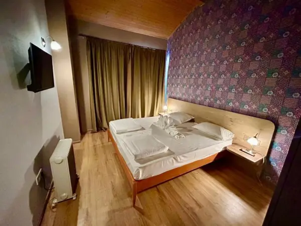 Dragoman Hotel 5